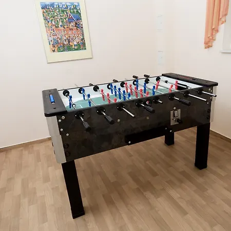 アパートホテル アパートメントハウス ビンツァー シュターネ ビンツ
